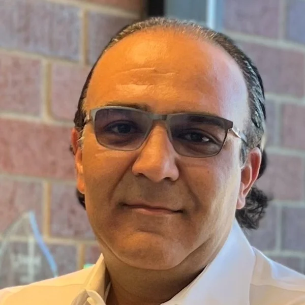 Ali Nakhjavani, Buyer Agent